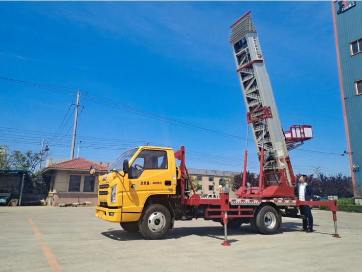 二七云梯车出租费用解析：如何选择更具性价比的服务