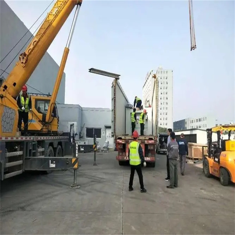 二七如何找到附近的吊车救援服务